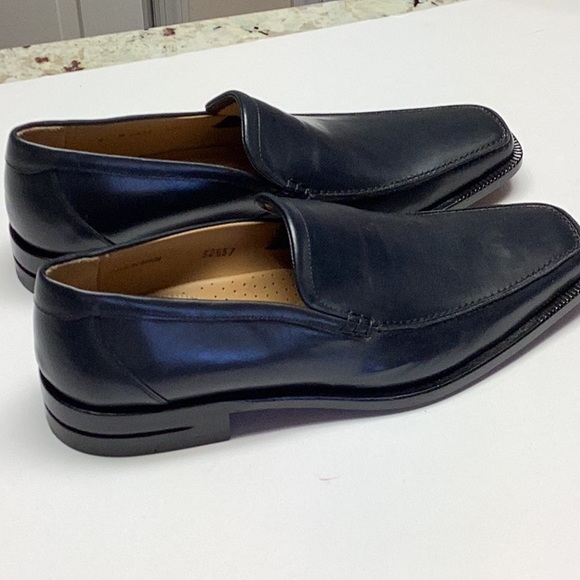 Men’s Size 9M AVVENTURA Shoes - Picture 8 of 16